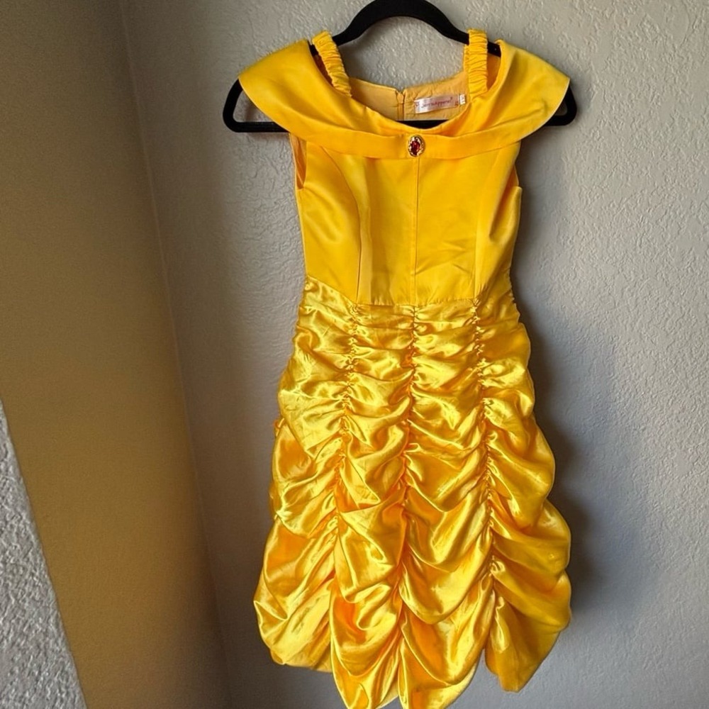 JERRIS APPAREL Belle Costume Halloween Dress, Kids Size 7-8 years old - Picture 9 of 11